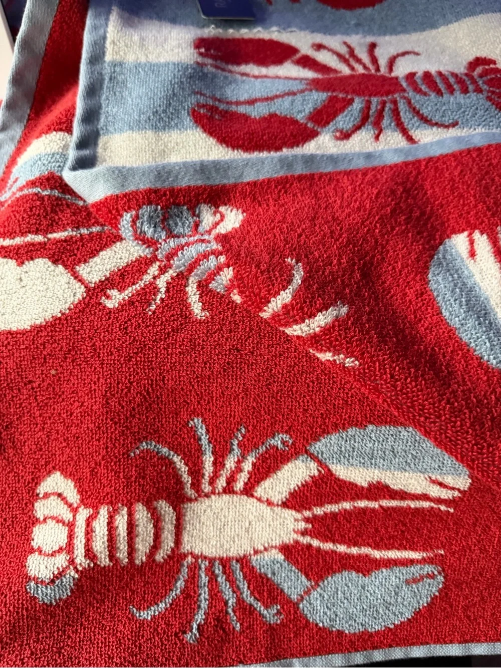 RACHEL ZOE REVERSIBLE BLUE WHITE STRIPED RED LOBSTER BEACH TOWEL 40”x70” NWT